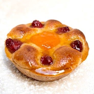 Veniero's Pasticceria & Caffe - New York Cheesecake