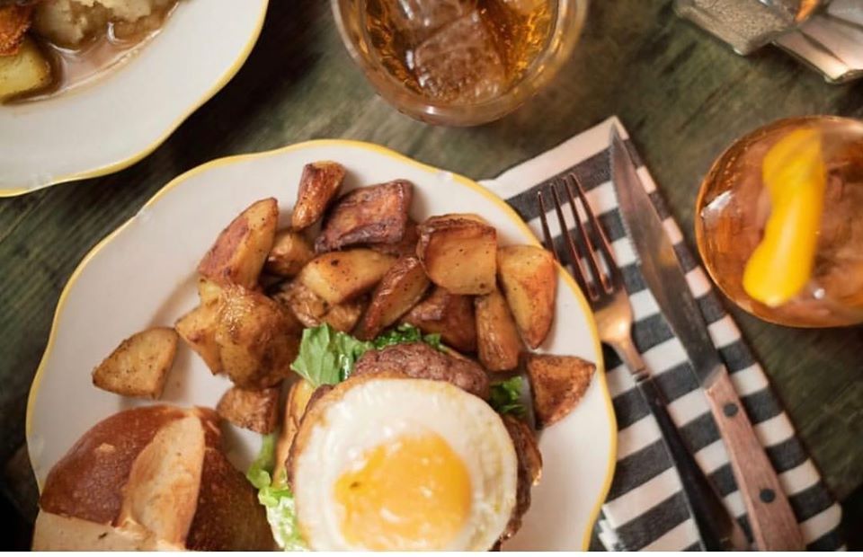 St. Mazie Bar & Supper Club - Brooklyn Accommodate