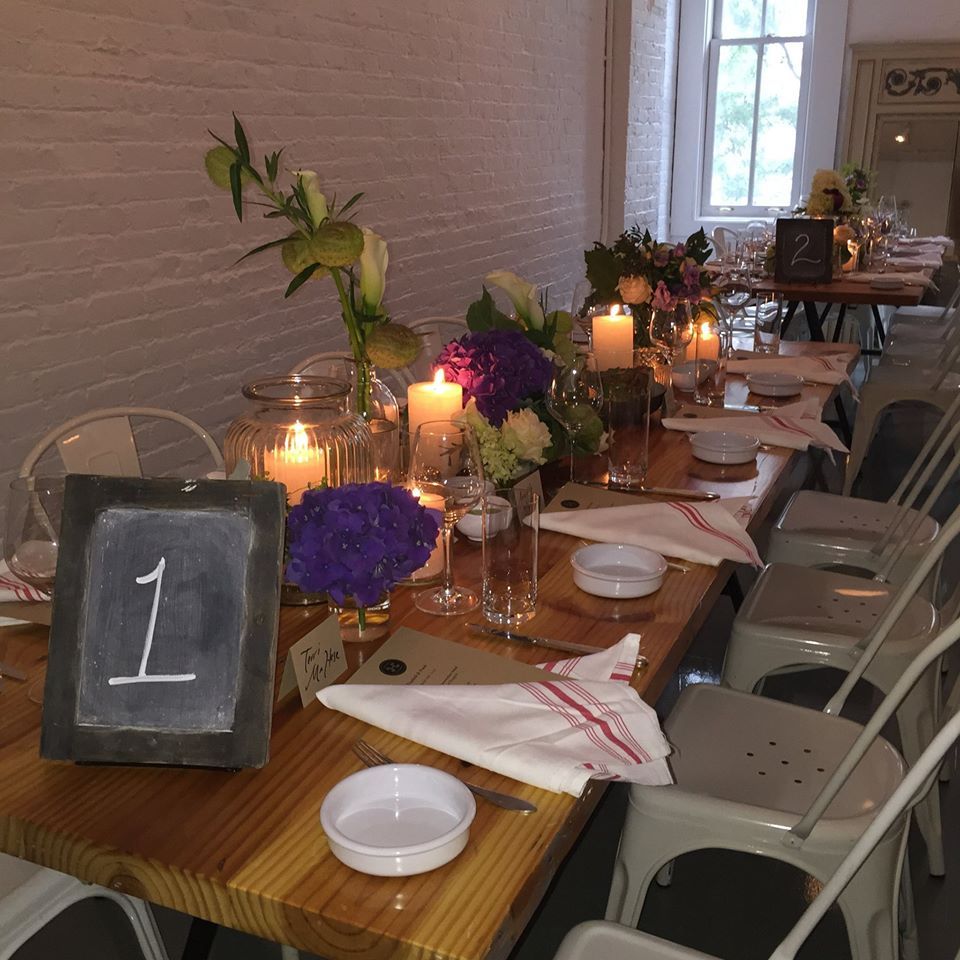 Vin et Fleurs - New York Establishment