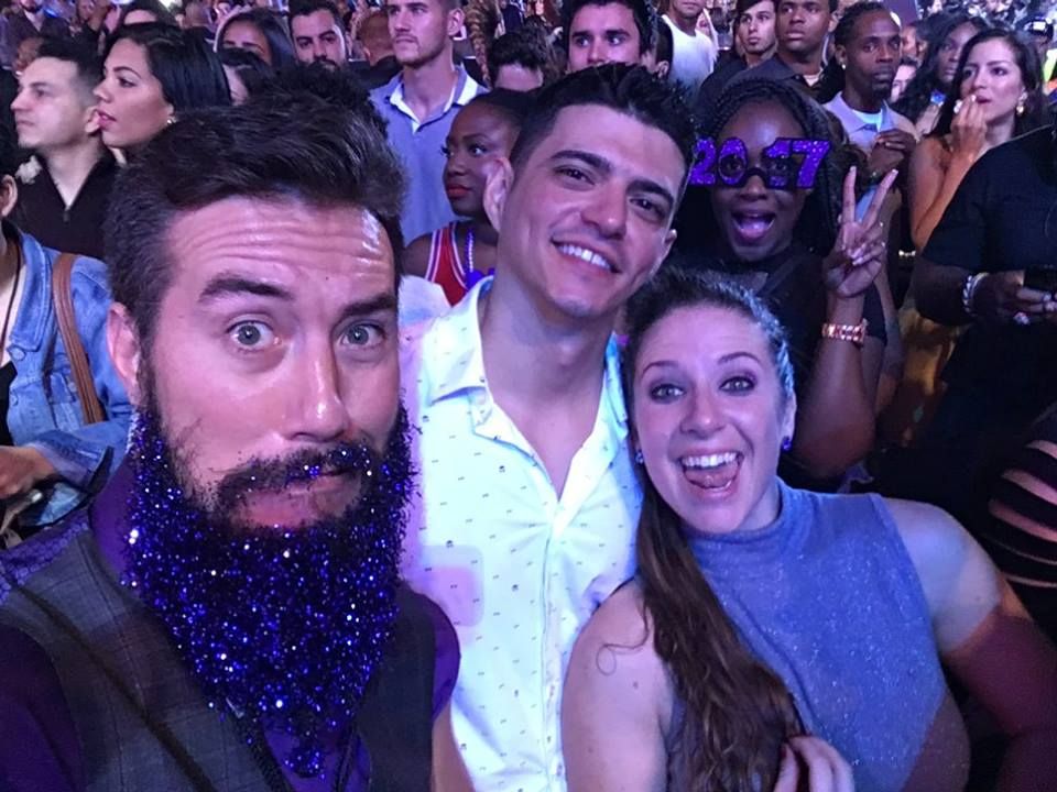 Metro by T-Mobile - Hialeah Organization