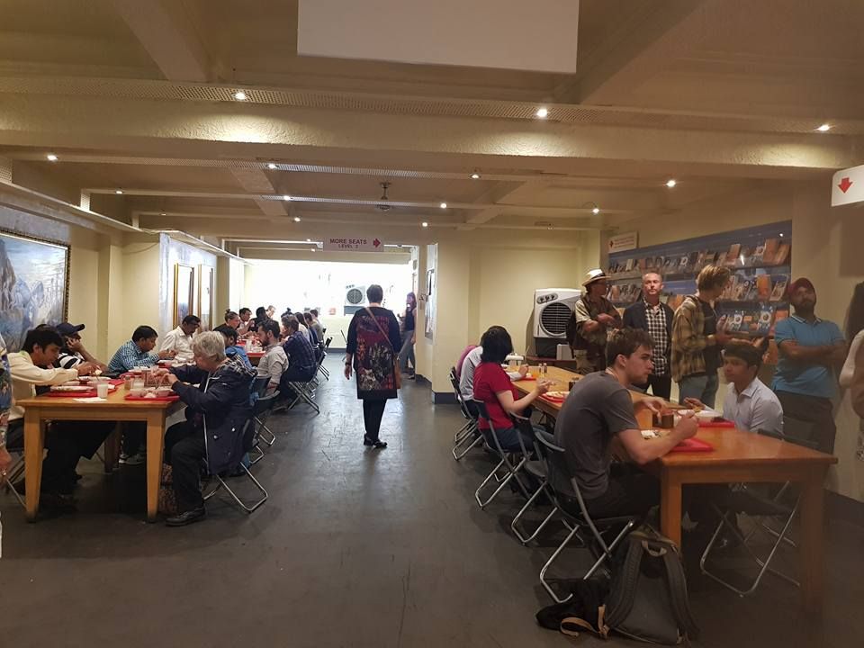 Crossways Vegetarian and Vegan Restaurant - Melbourne Information