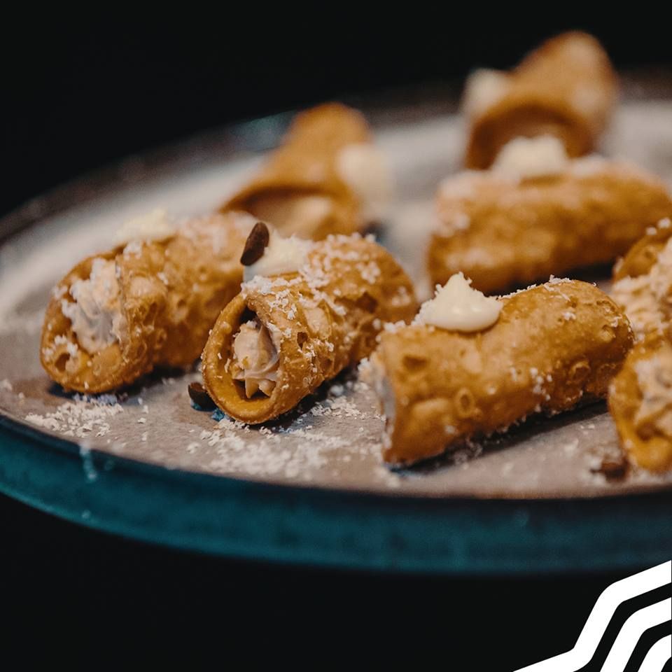 Mercedes me Store Melbourne - Melbourne Facilities