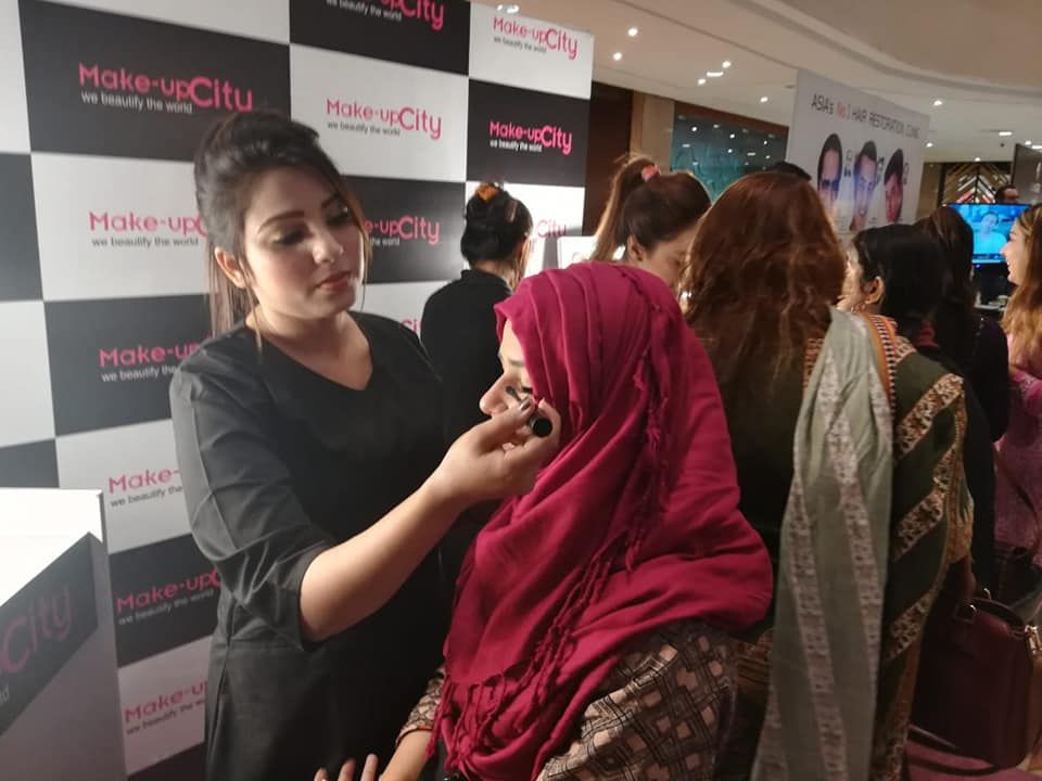 Make-up City - Lahore Informative