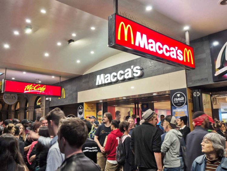 McDonald's Swanston & Lonsdale - Melbourne Information