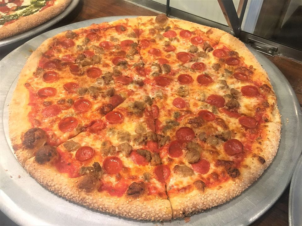 Daddy Greens Pizza - Brooklyn Entertainment