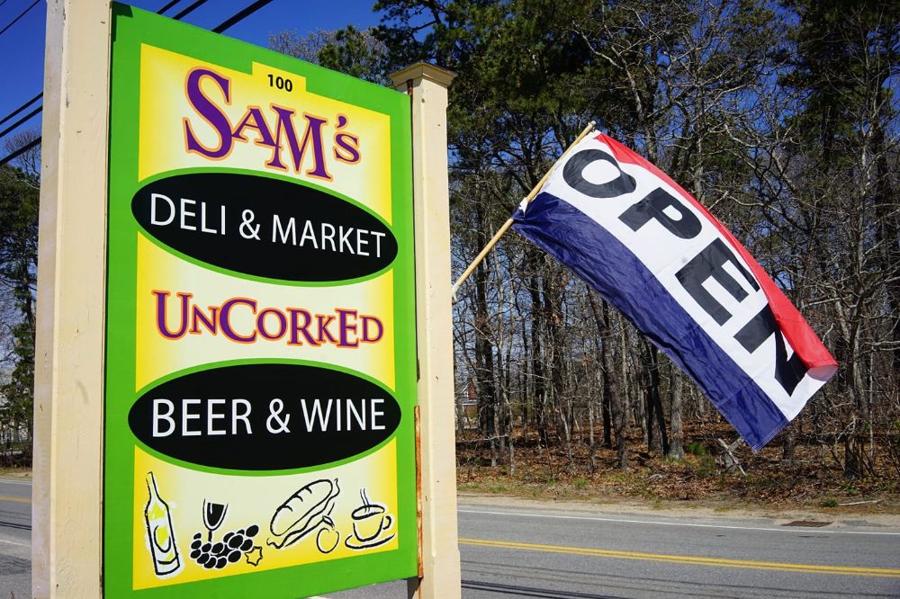 Sam's Deli - New York Accessibility