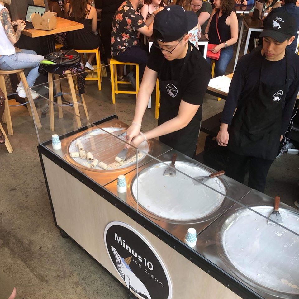 Minus 10 Ice Cream - New York Atmosphere