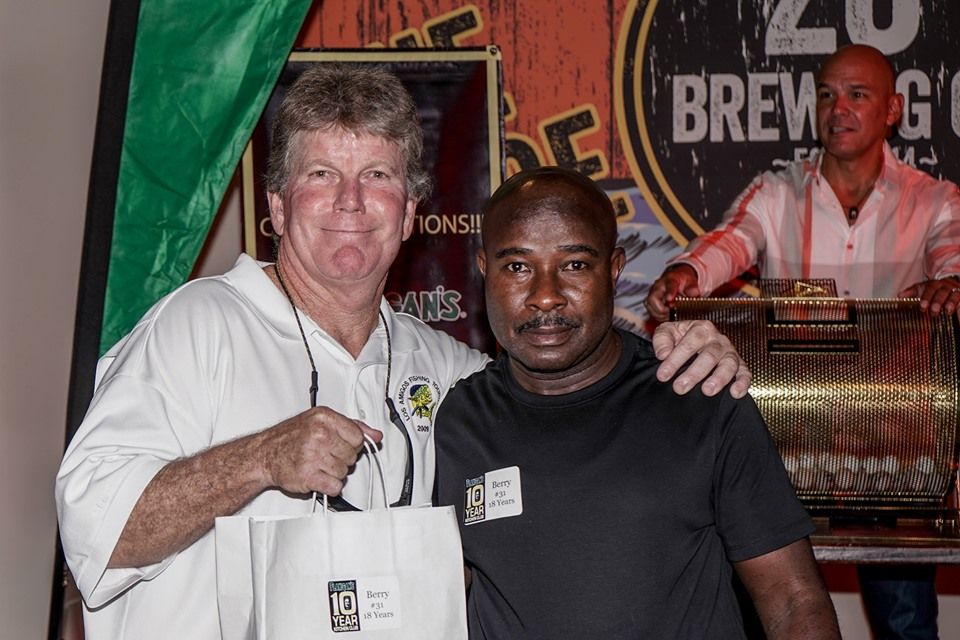 Flanigan's Seafood Bar and Grill - Hialeah Documentation