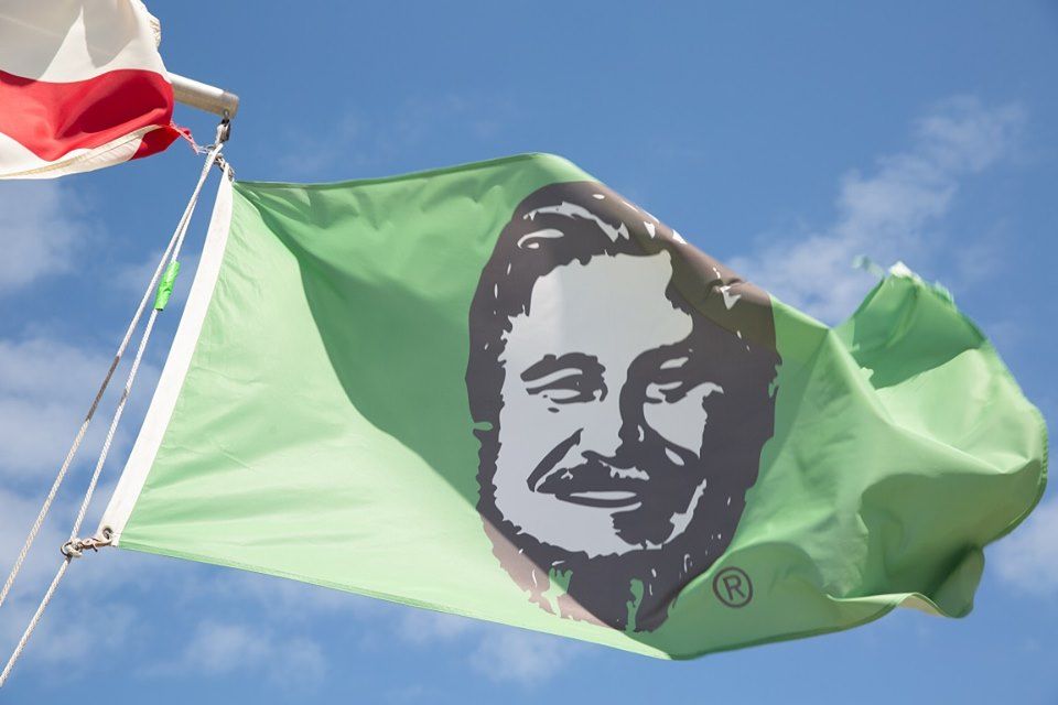 Flanigan's Seafood Bar and Grill - Hialeah Combination