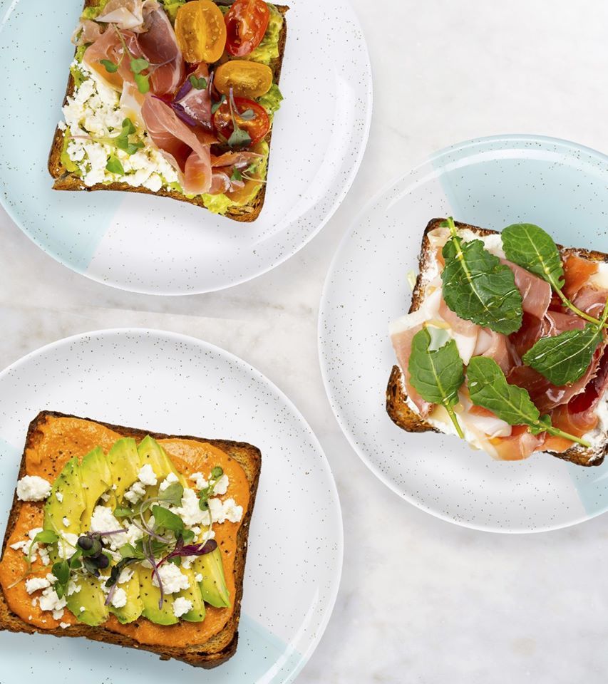 Bluestone Lane Manhattan West Caf&eacute; - New York Restaurants