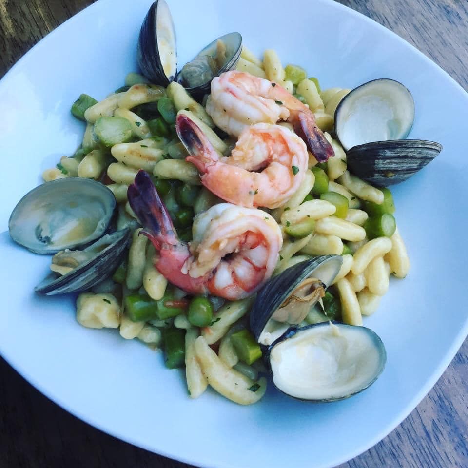 Arco Cafe - New York Surroundings