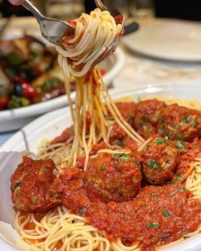 Carmine’s Italian Restaurant - New York Consistent