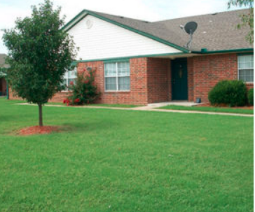 COUNTRY CLUB VILLA APARTMENTS - Pryor Creek Information