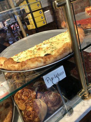 Manero's Pizza - New York Contemporary