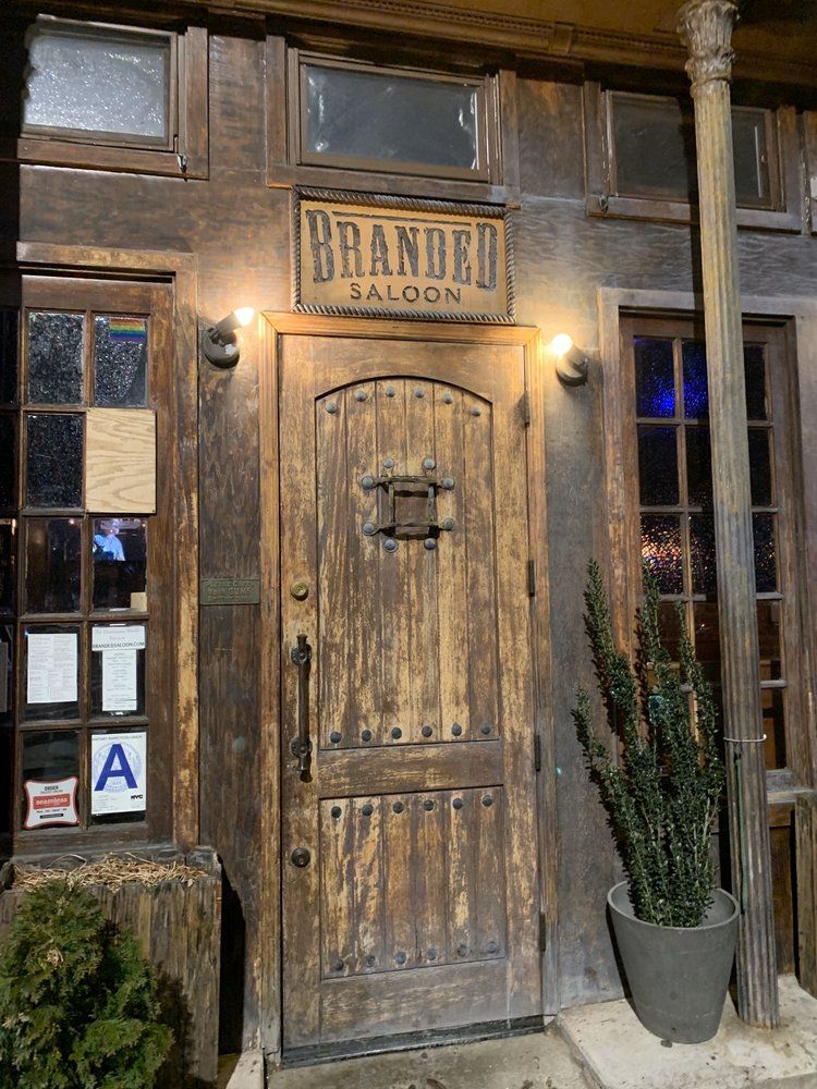 Branded Saloon - Brooklyn Restaurants