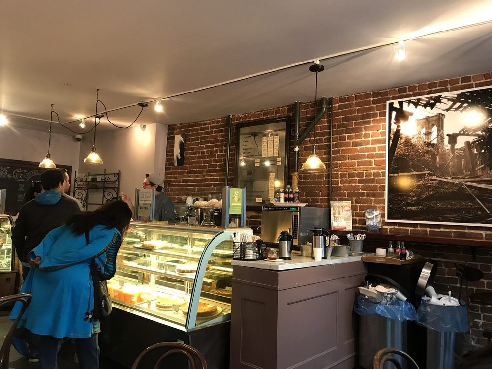 Almondine Bakery - Brooklyn Informative