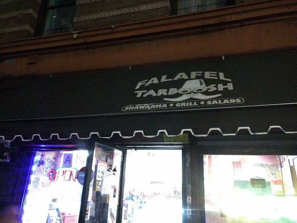 Falafel Tarboosh - New York Convenience