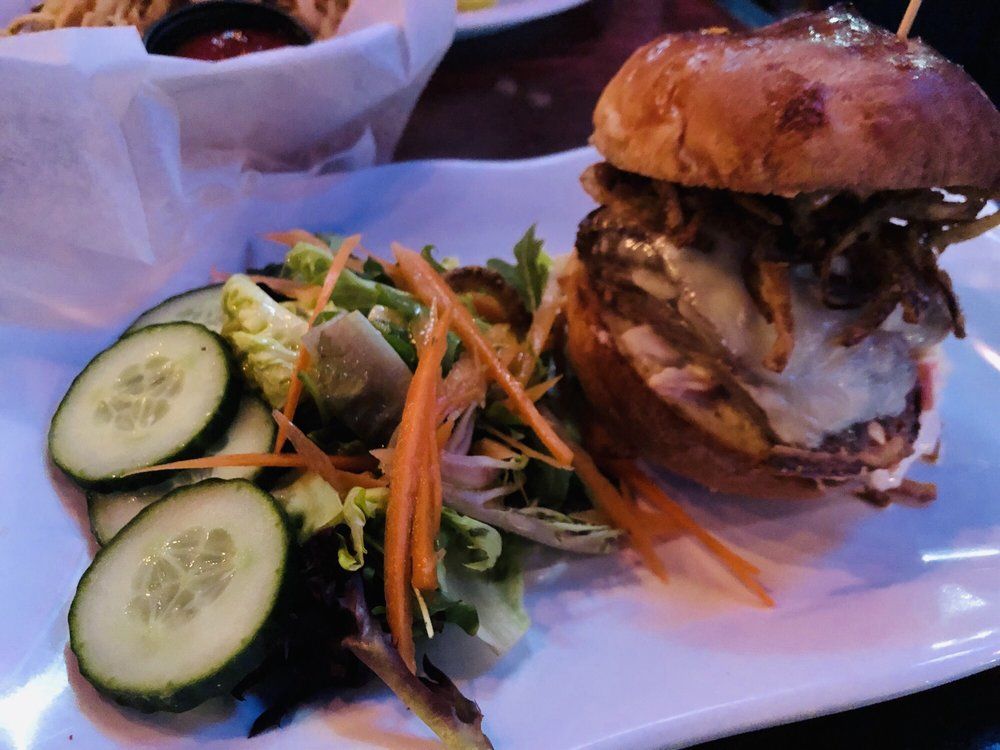 Sunswick 35/35 - Astoria Restaurant