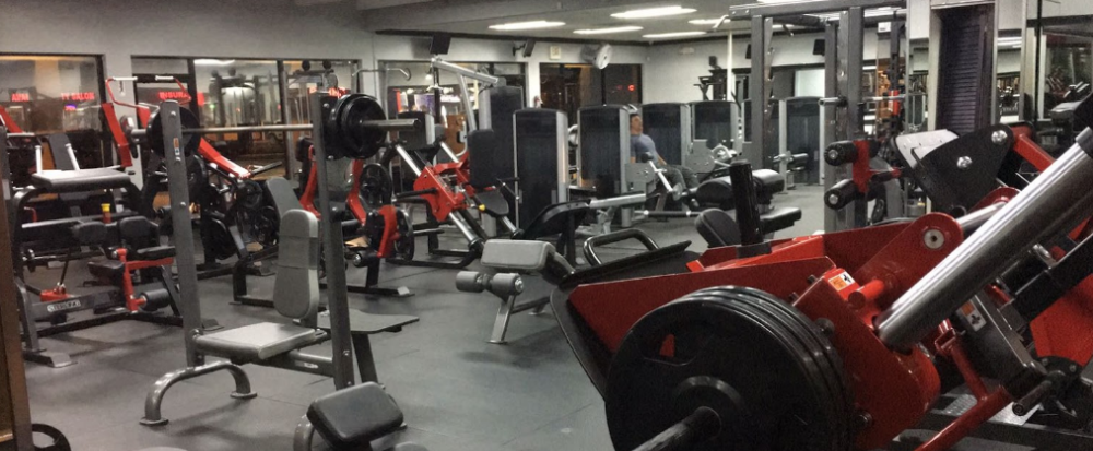 World Of Fitness Gym - Tamiami Facilities
