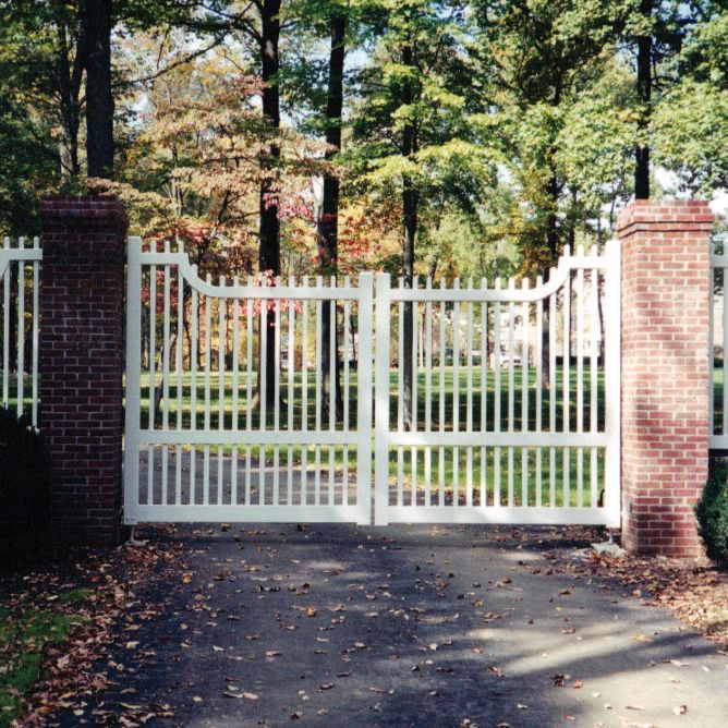 Island Automated Gate Systems - Huntington Station Slider 3