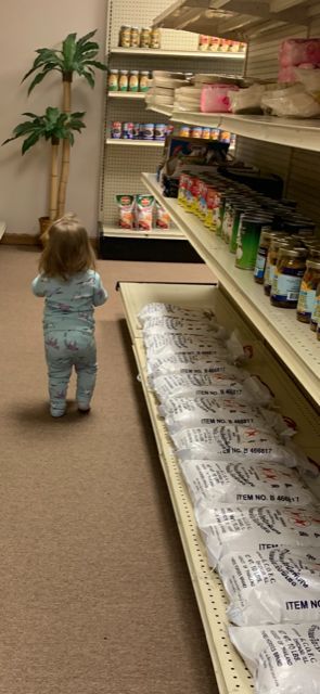 Elena's Manila Asian Market - Russell Accessibility