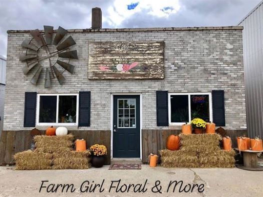 Farm Girl Floral Accommodate