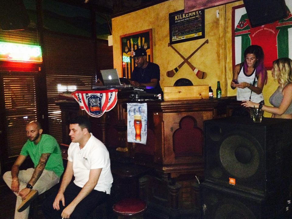 The Playwright Irish Pub - Miami Beach Appropriate