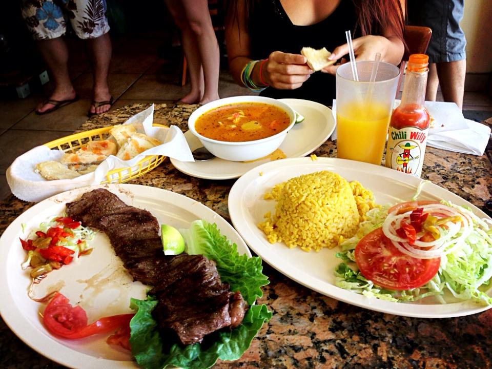 Tropical Beach Cafe - Miami Beach Convenience