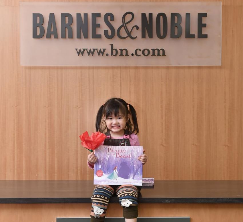 Barnes & Noble - New York Establishment
