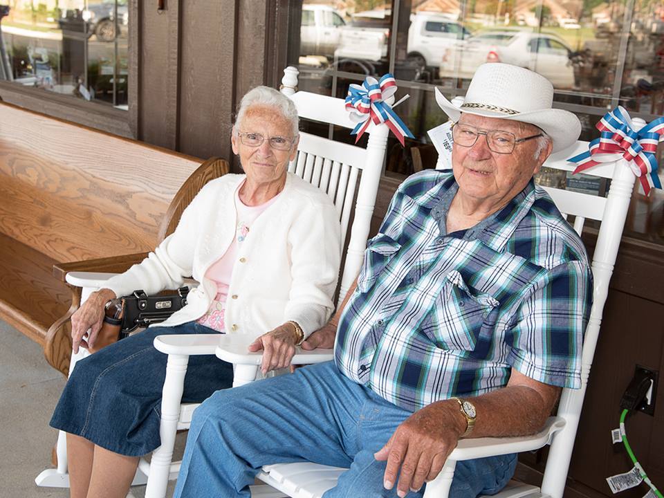 Cracker Barrel Old Country Store - West Palm Beach Reservations