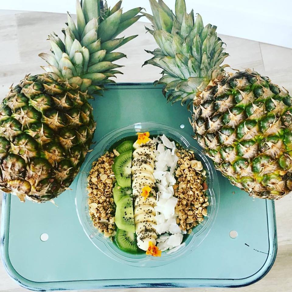 Just Juice Me Cafe - Miami Beach Comfortable