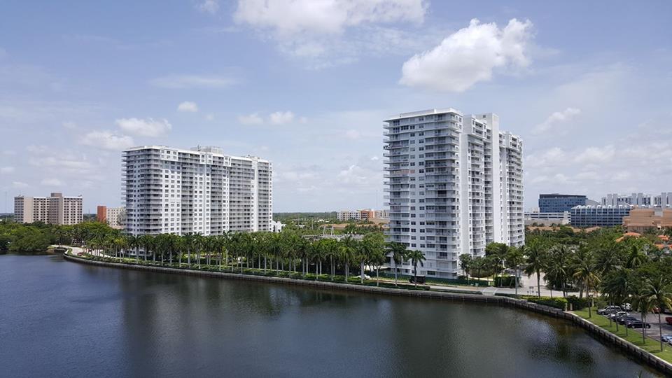 Admirals Port Condo - Aventura Accommodate