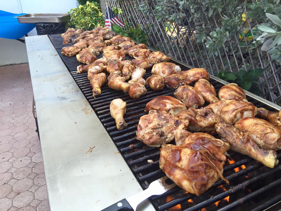 Tahiti Beach - Sunny Isles Beach Contemporary