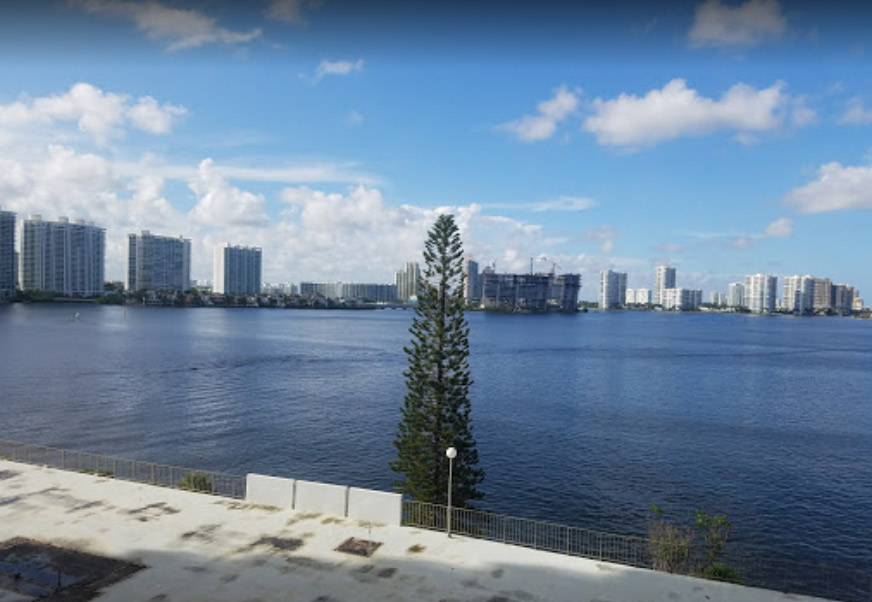 Winston Yacht Club Marina - Sunny Isles Beach Appointments