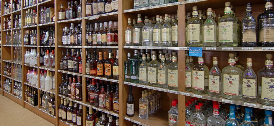 Inlet Harbour Lounge & Liquors - Riviera Beach Informative