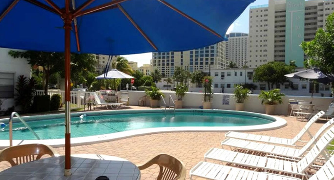 North Palm Beach Swimming Pool - North Palm Beach Appointments