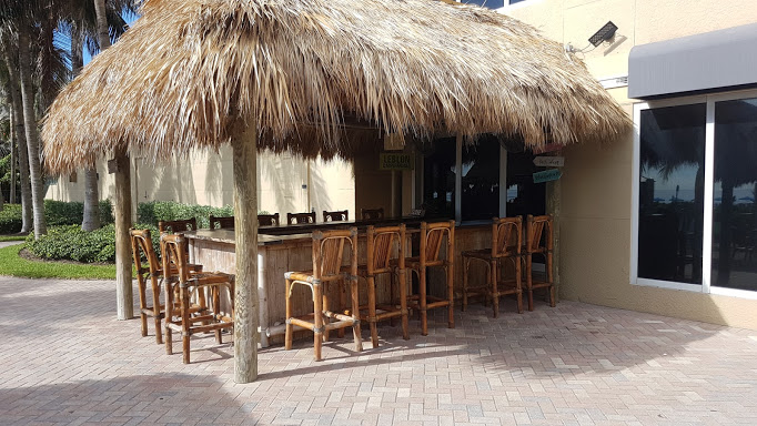 Reef Tiki Bar & Grill - Riviera Beach Comfortable