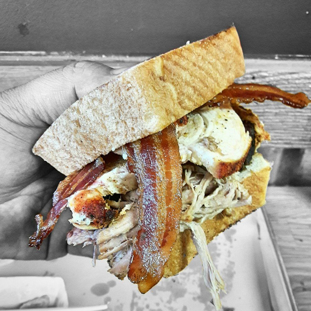 Righteous 'Que - Marietta Reservation