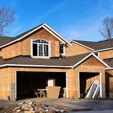 Helson's Garage Door Store Ltd - Crestwood Installation