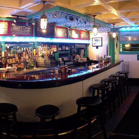 Salty Dog Seafood Grille & Bar - Boston Convenience