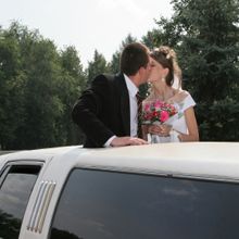 Moonlite Limo Service - Wadsworth Accommodate