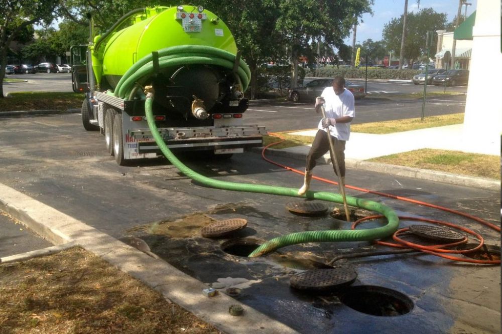Chicago Grease Trap Cleaning - Chicago Establishment