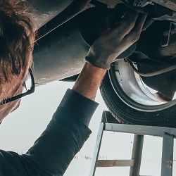 Mac's Quick Lube - Cushing Establishment