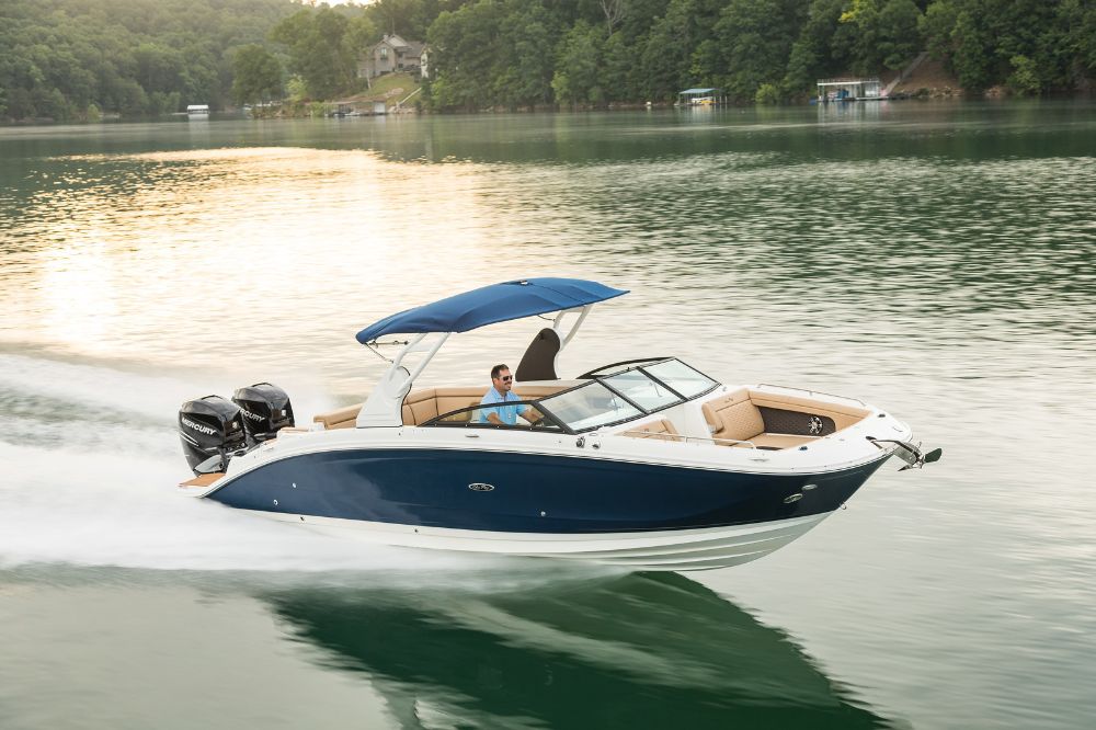 South Florida Yacht Rental Entertaining