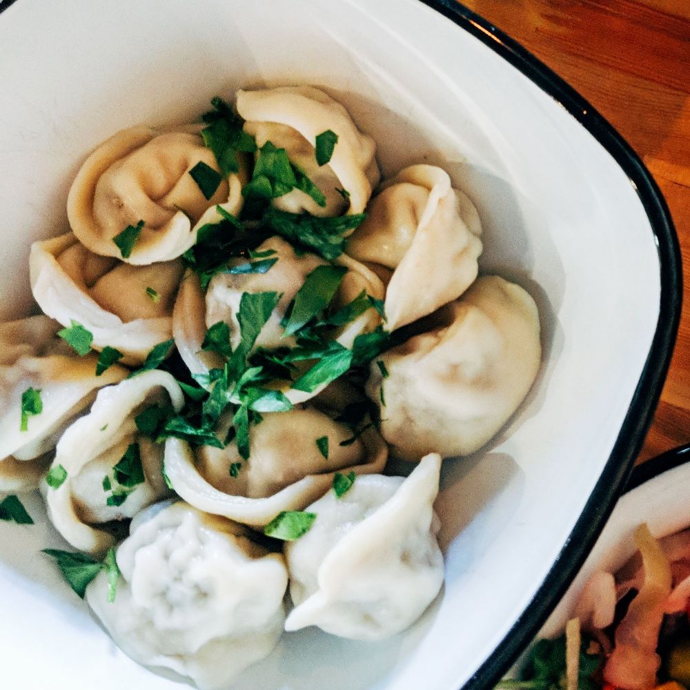 C J's Restaurant Information