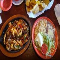 El Tapatio's Mexican Restaurant - Temple, El Tapatio's Mexican Restaurant - Temple, El Tapatios Mexican Restaurant - Temple, 40 Villa Rosa Rd, #O, Temple, GA, , Mexican restaurant, Restaurant - Mexican, taco, burrito, beans, rice, empanada, , restaurant, burger, noodle, Chinese, sushi, steak, coffee, espresso, latte, cuppa, flat white, pizza, sauce, tomato, fries, sandwich, chicken, fried