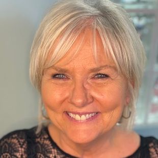 Camel's Hair-Em - Lincoln Accommodate