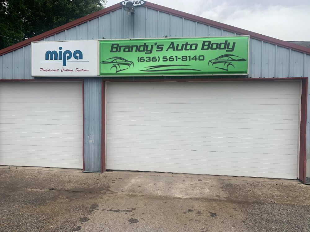 Brandy's Auto Body - O Fallon Fantastic!