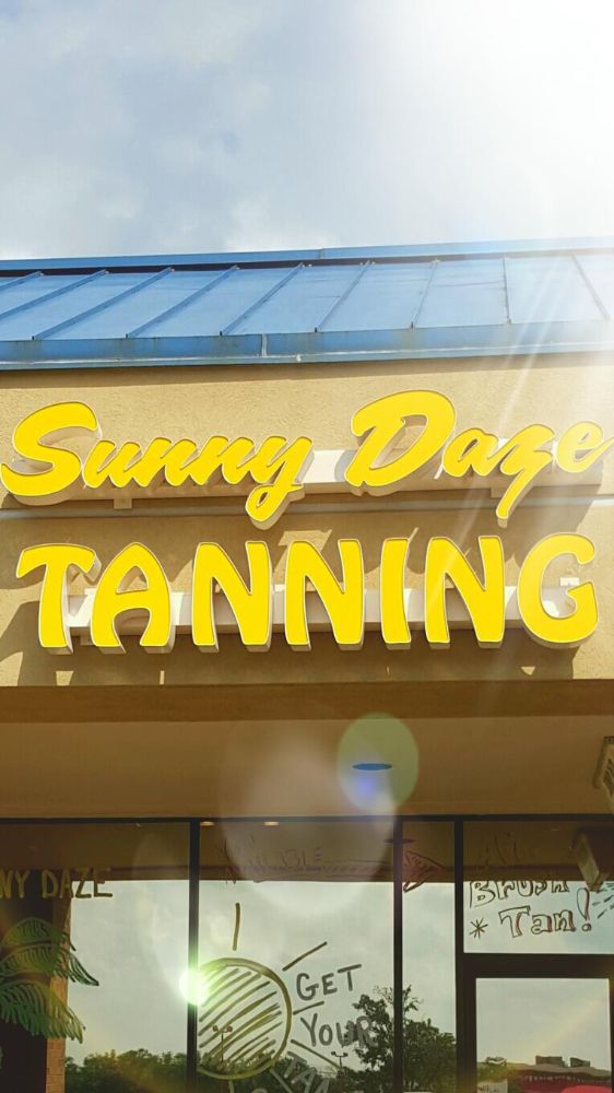 Sunny Daze Tanning Salon - Urbana Information