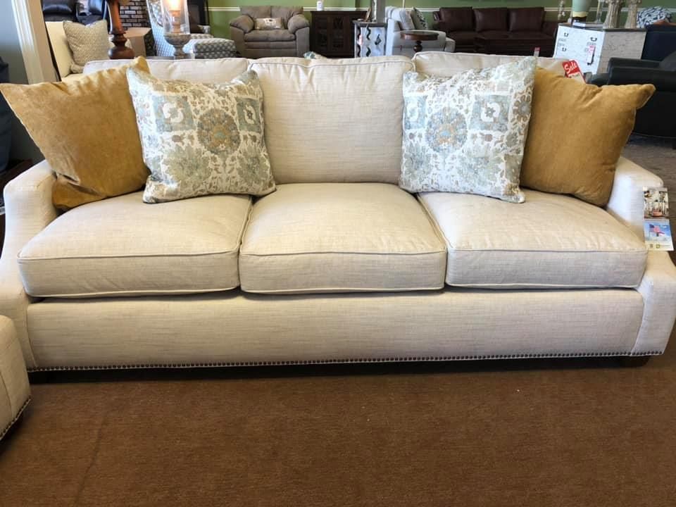 Larry Walters Furniture - Demopolis Available